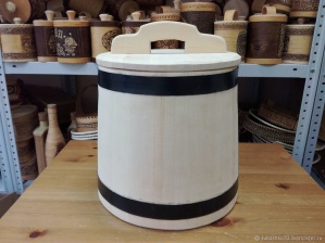 Кадка с крышкой. 20л. Кедр